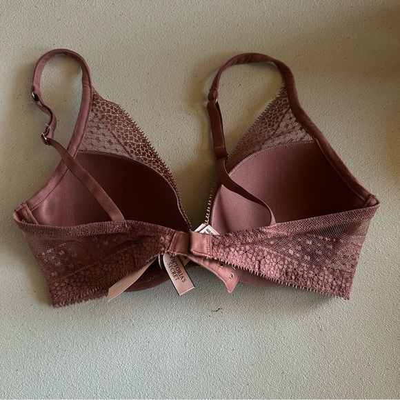 Victoria’s Secret bra - Picture 2 of 3